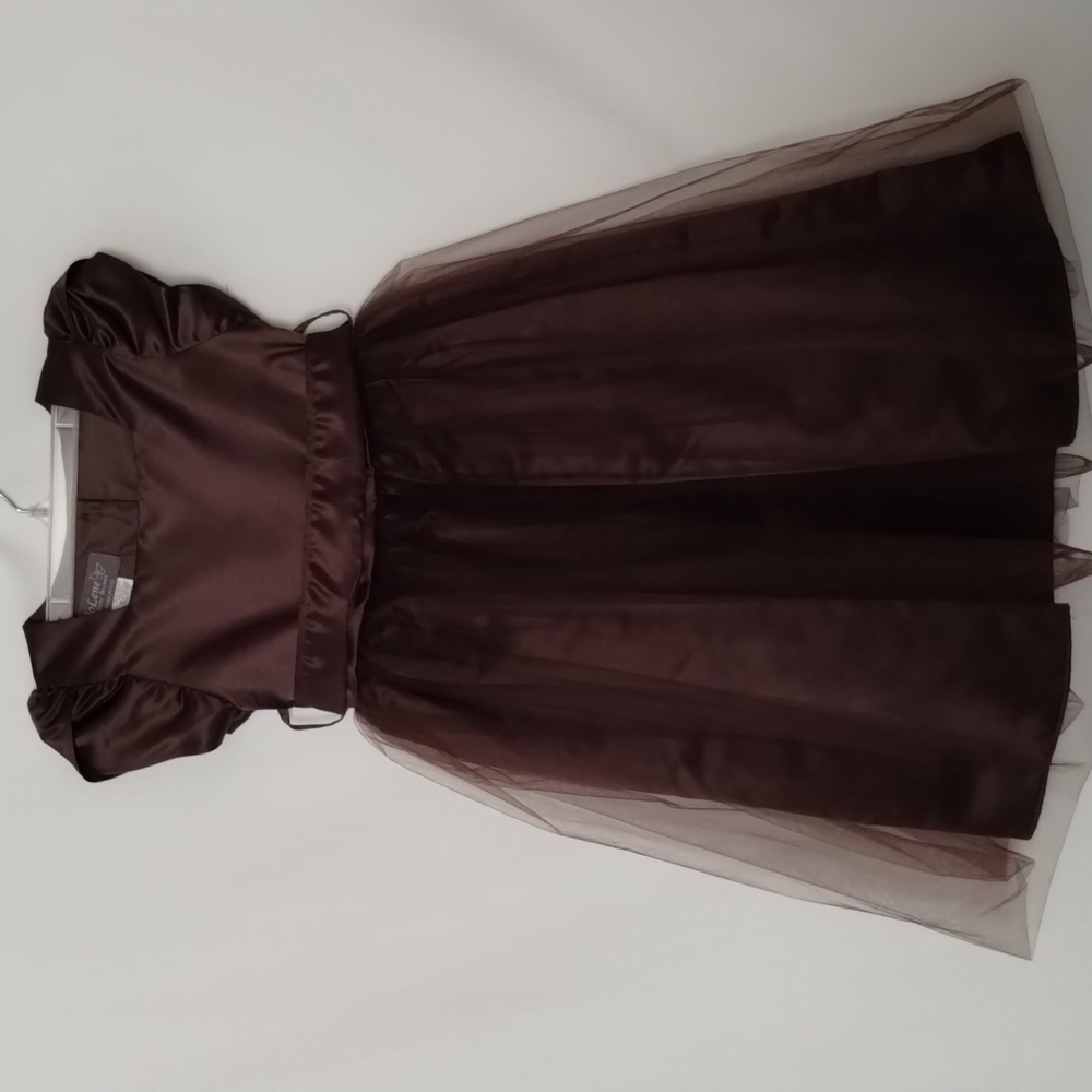 JOLENE GIRLS SHORT SLEEVE FORMAL DRESS (NWT)